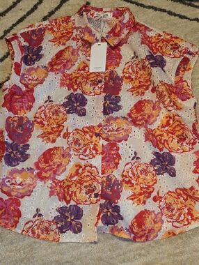 Grace Karin Floral Eyelet Button-Down Top - Pink, Orange & Purple